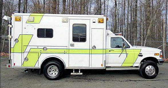 Make This Ford F-350 4×4 Ambulance Into The Ultimate Bug Out Rig!