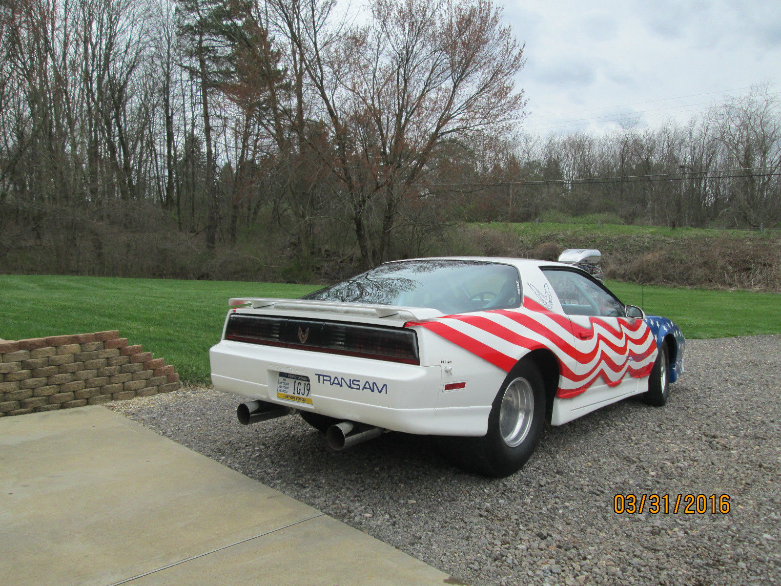 Third generation pontiac firebird