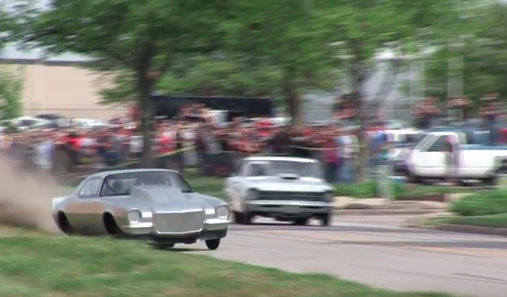 Curb Feeler: Watch This Camaro Climb A Curb And Mow The Grass At Speed – Yikes!