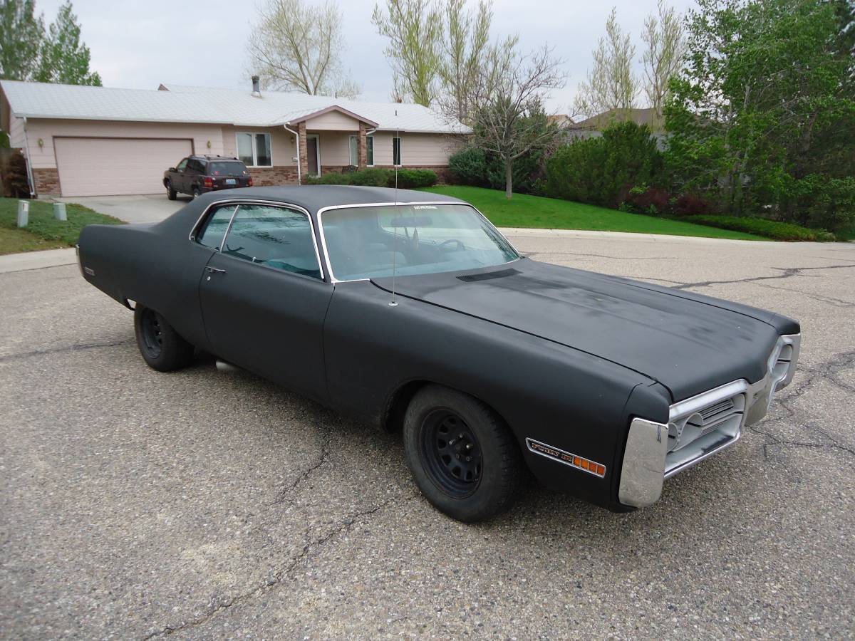 Rough Start: Pay By The Ton With This 1972 Plymouth Fury III Two-Door Hardtop!