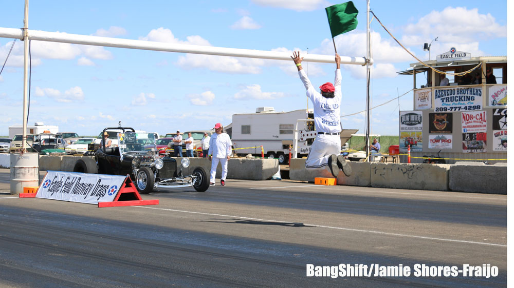 Eagle Field Runway Drags – Hot Rods, Gassers, Dragsters And Throwback Flag Starts!