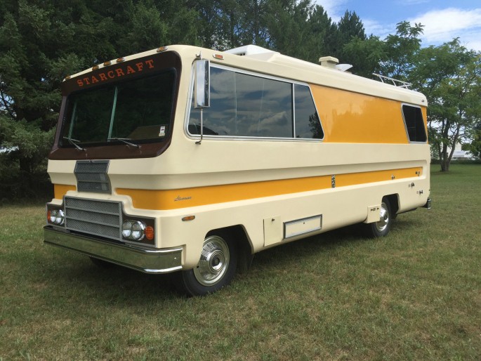 1974 Starcraft Motorhome and Boat 2