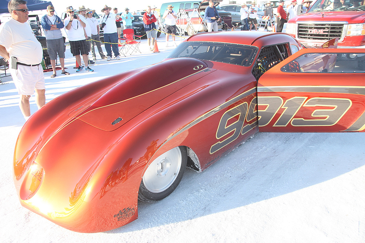 Despite Blown Up Engines, Transmissions, And More, Bonneville Speed Week 2016 Racers Are Still Going