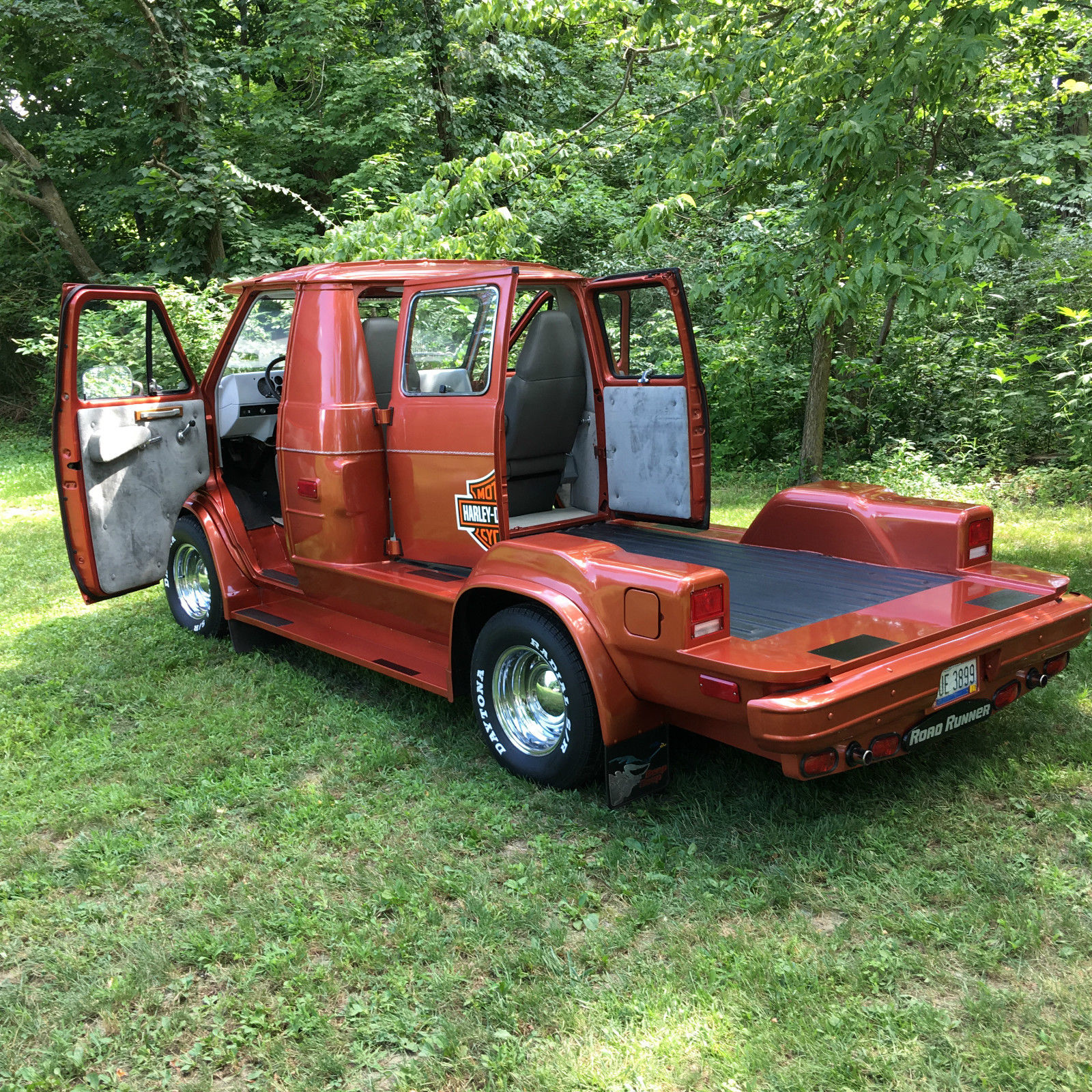 BangShift.com Is It Just Us, Or Does This 1981 Chevrolet G20 Need A