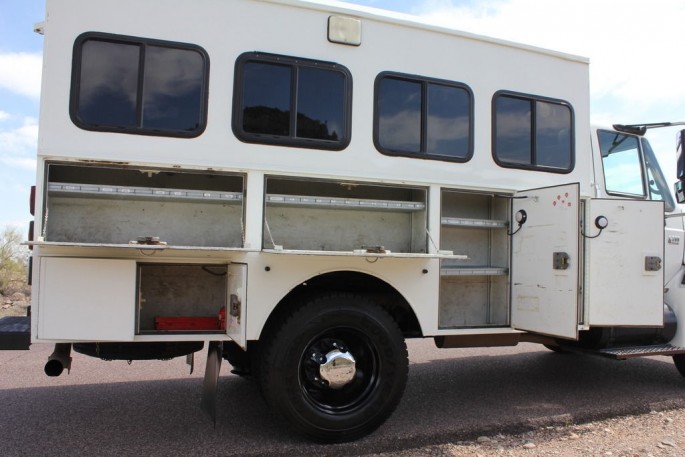 International 4300 Crew Hauler7