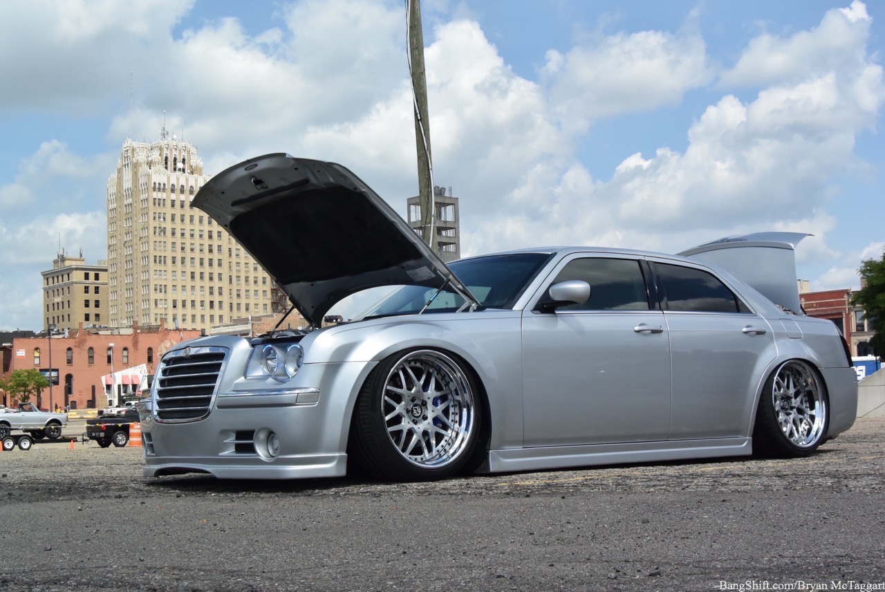 Sittin’ With The Best View: 2016 MSHS and DAMM Modern Mopar Car Show On Woodward