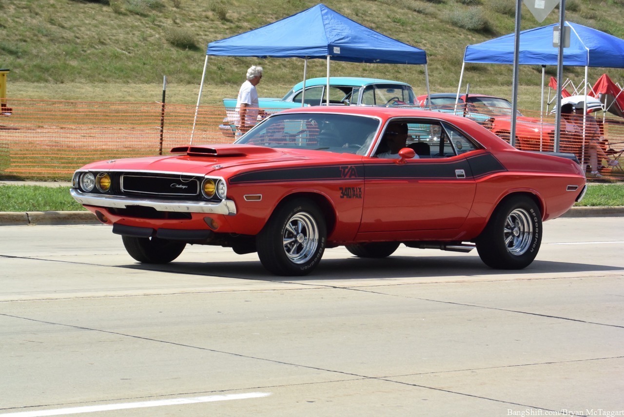 2016 Woodward Dream Cruise: More Early Birds Driving The Loop On Friday!