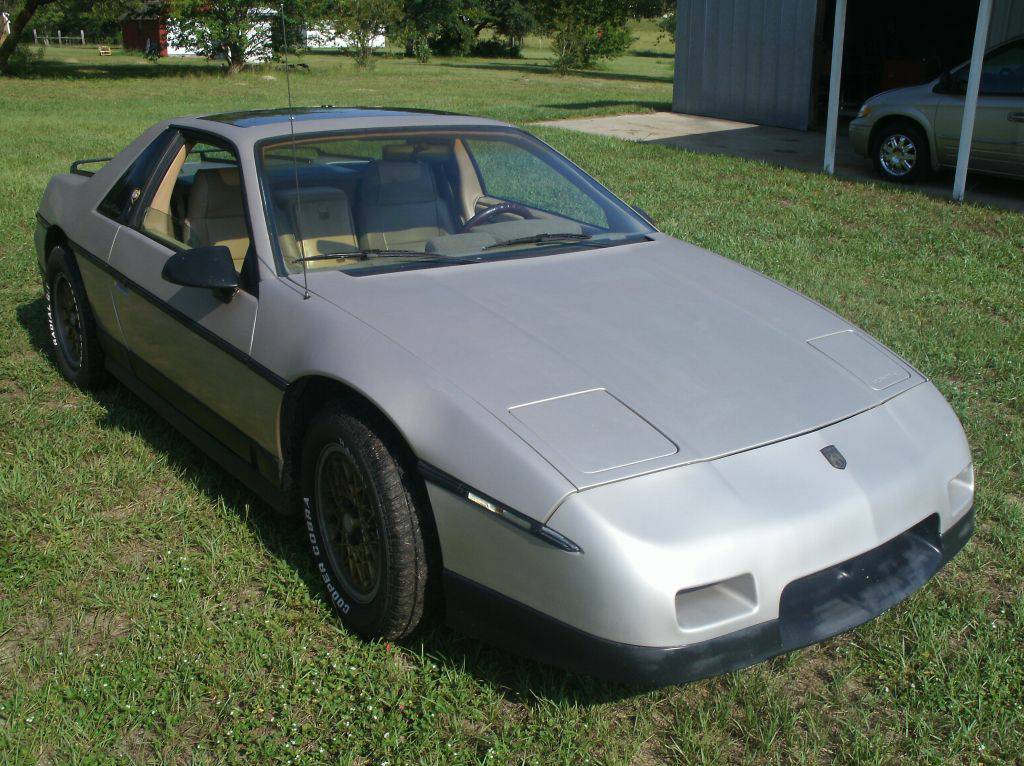 For $2,000, Here’s a Fiero With the Right Number of Cylinders