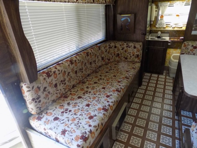 1972-chevrolet-rollalong-roll-a-long-motorhome-6