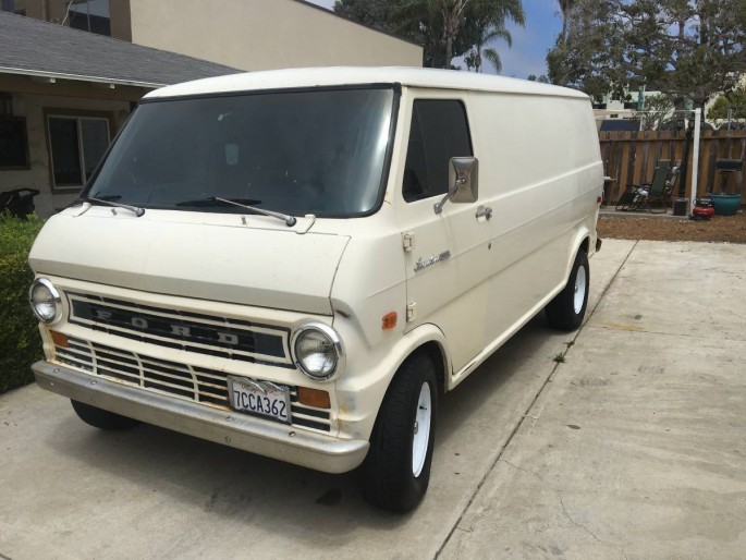 1972-ford-e100-surf-van-2