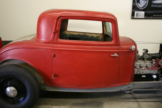 all-steel-original-1932-ford-three-window-coupe-6