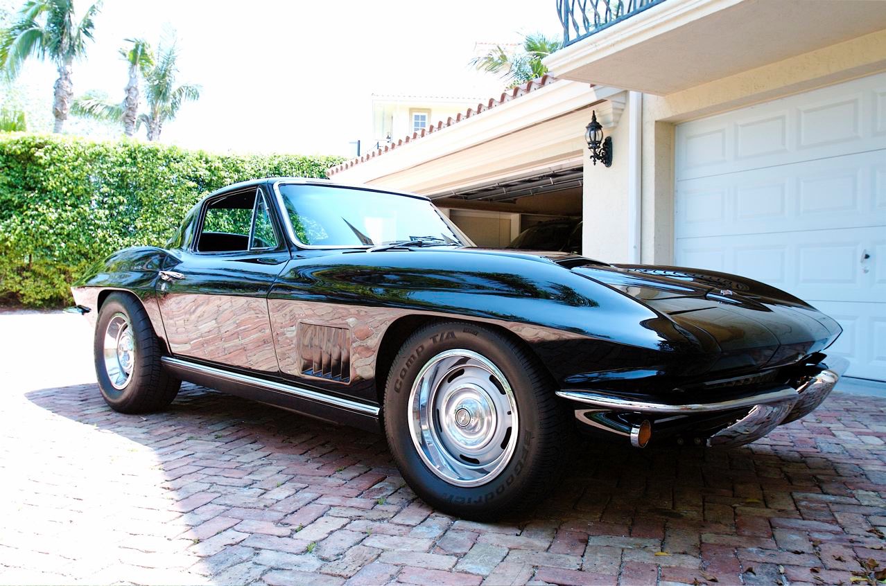 Doug Millers Sleeper 1967 Corvette Looks Resto And Is An 12 Second Screamer