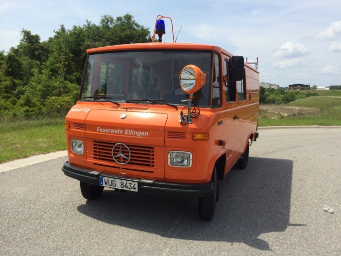 mercedes-l407d-fire-truck-10