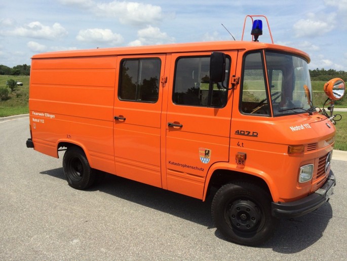 mercedes-l407d-fire-truck-2