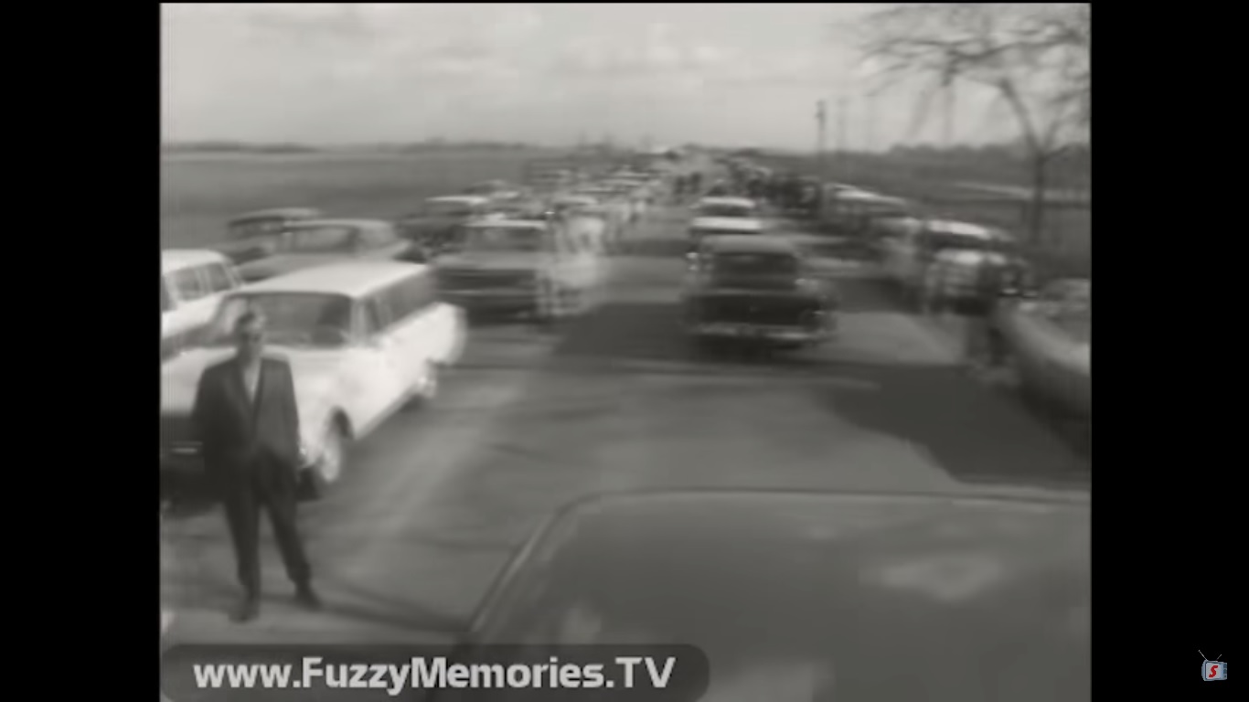 Watch Film From When You Could Park Your Car a Few Feet From a Presidential Motorcade