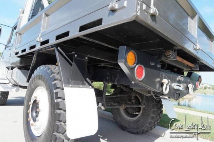 crew-cab-unimog-7