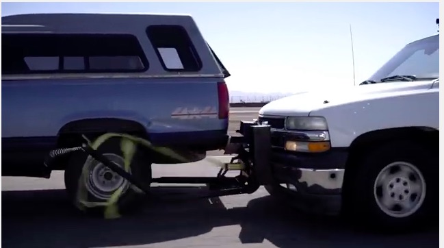 The Grappler Police Bumper Is Pretty Brilliant – Watch This Thing Literally Snag Cars and Trucks!