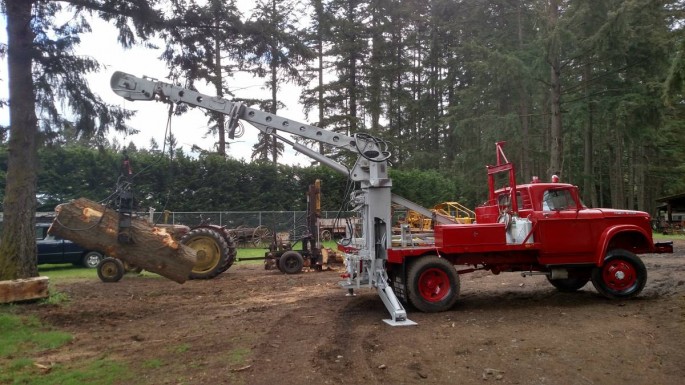 1965-w500-dodge-power-wagon-crane-claw-4x4-2