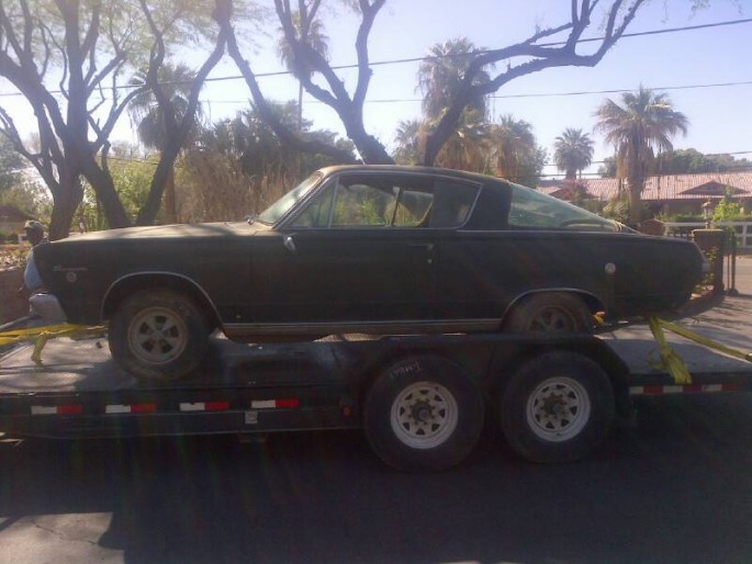 1966-barracuda-s-barn-find-4