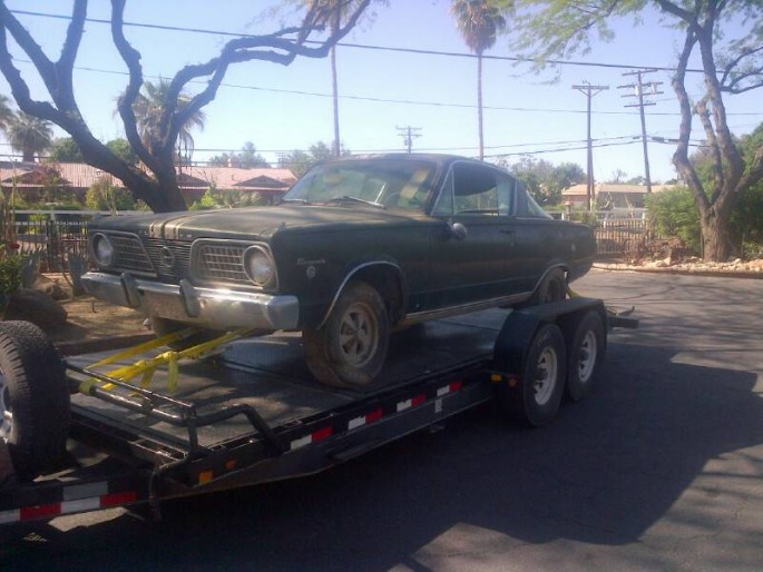 1966-barracuda-s-barn-find-5