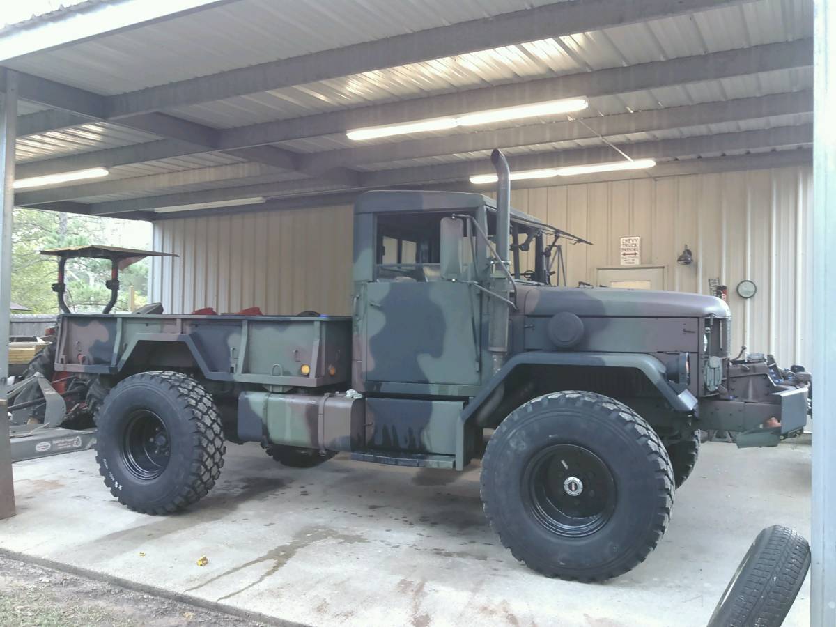 This Bobbed M35a Deuce And A Half Won’t Fit In Your Garage…But It Rules