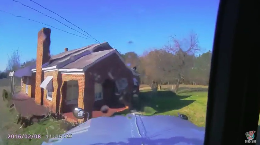 Watch A Dump Truck Smash Into A House At Speed! Driver’s View