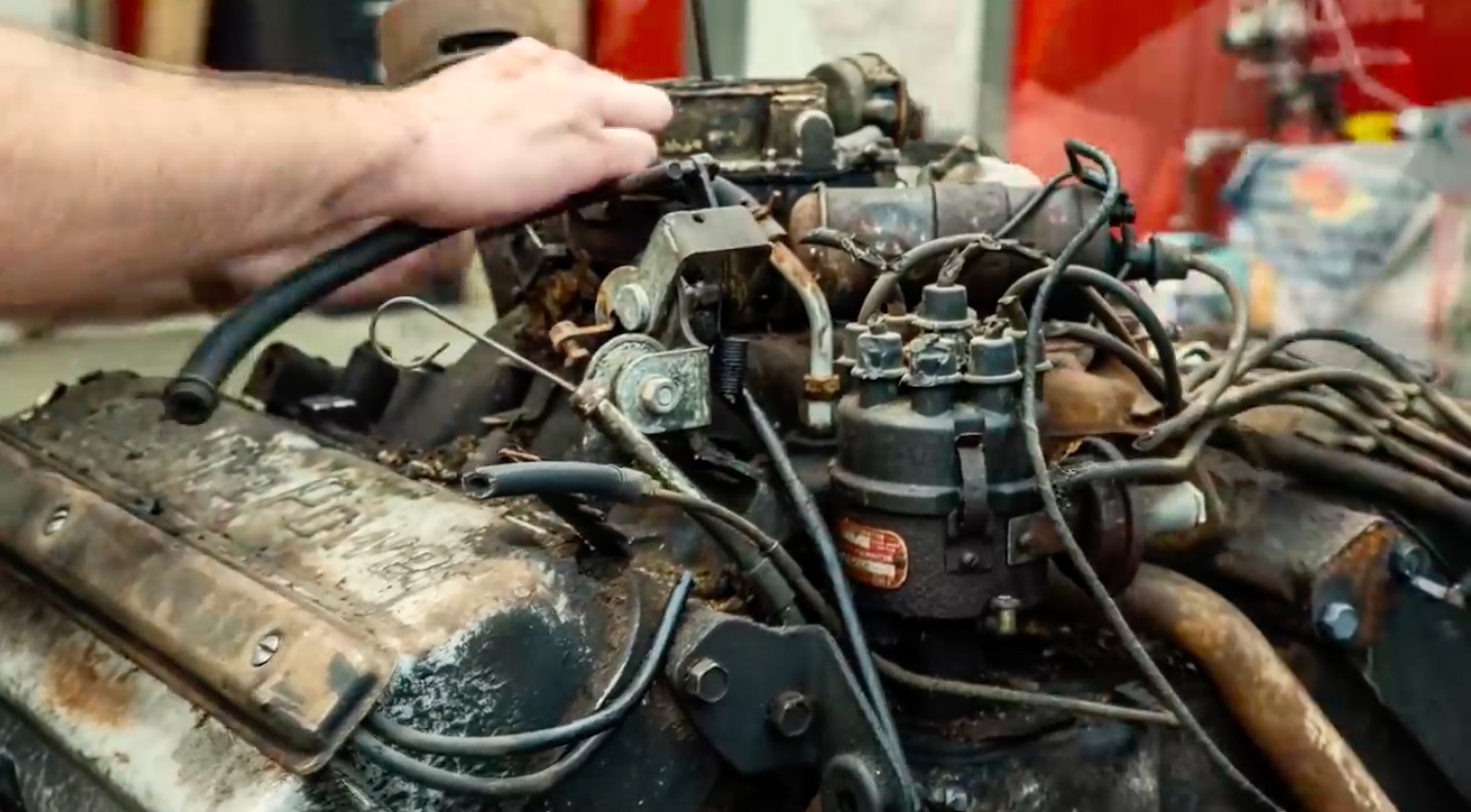 Hustlin’ Hemi Video: Watch A Gen 1 Chrysler Firepower Hemi Get Torn Down, Machined, and Rebuilt In 5 Minutes!