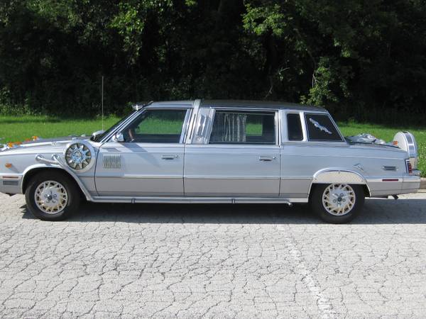 Best of 2017: The Worst Car In The World Is Currently For Sale On Craigslist – Chrysler Executive Limousine