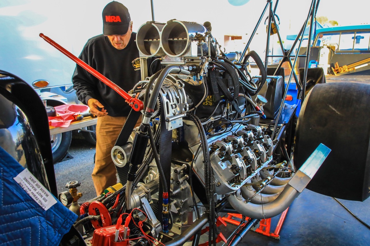 2017 Bakersfield March Meet: Pit Thrash Photos From Famoso Raceway