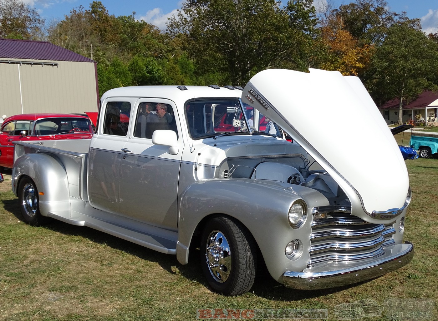 Show Photos: The Simpson Automotive Cruise – Fun Times At A Local Landmark