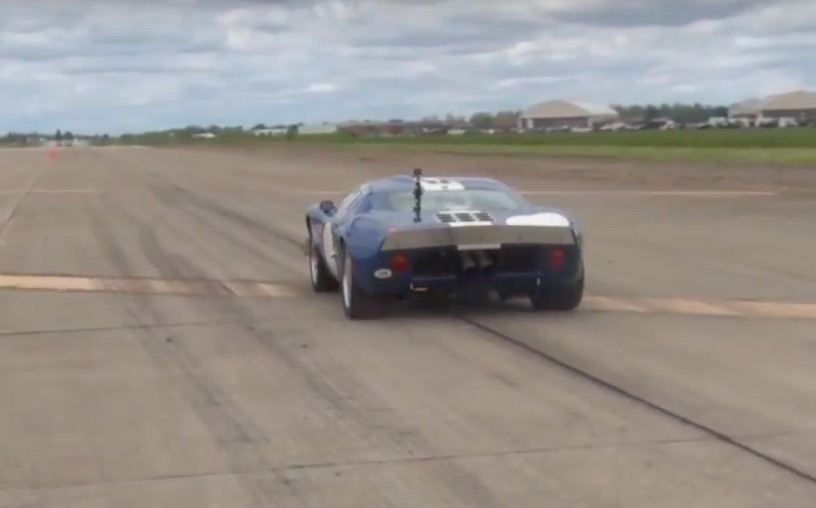 Morning Symphony: Flat-Footing A Ford GT40 At An LSR Race!