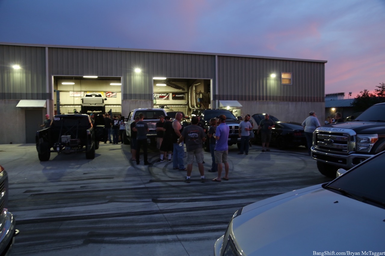 KingSpeed Race And Repair Open House: Food And Friends Before The Races!