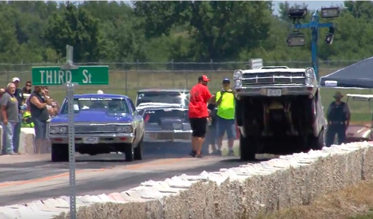 Certified For Street Use: This Ford Wagon Aims High At The Coffeyville Street Drags!