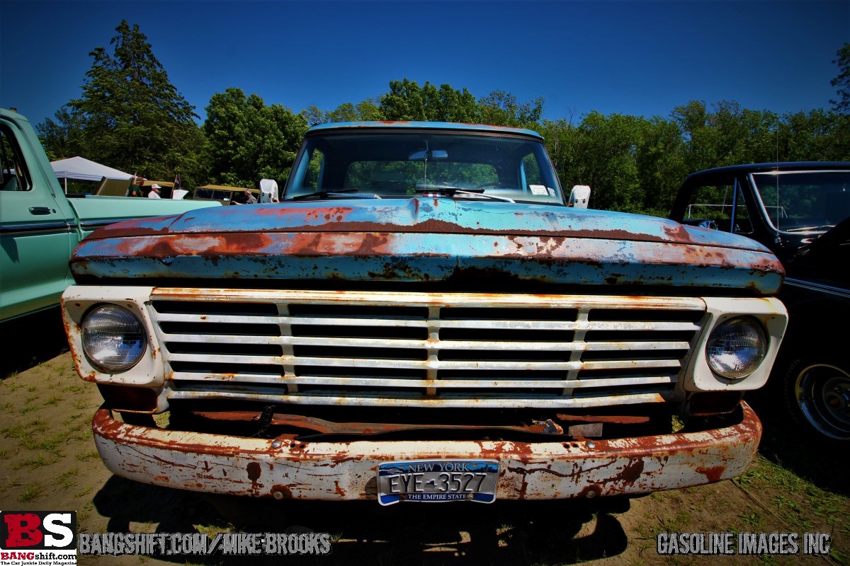 2017 Dunkirk Harbor Cruise Photos: Sunshine, blue skies, and 800+ Cool Cars and Trucks
