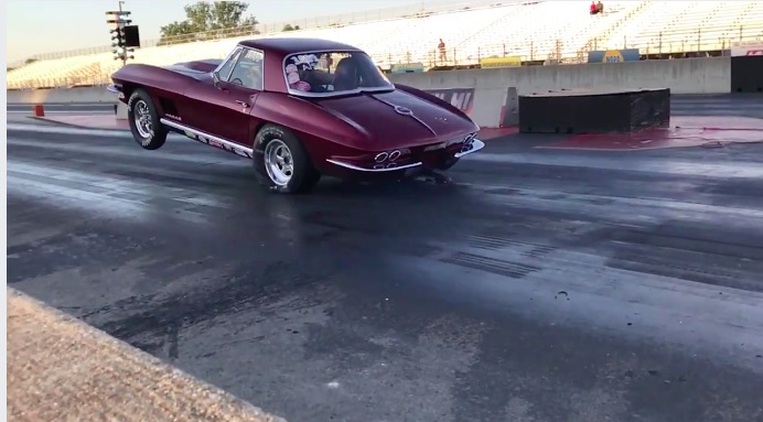 Slo-Mo Video Perfection: 427ci, A Four Speed, A Wheelie, And All On Hammerhead IRS!