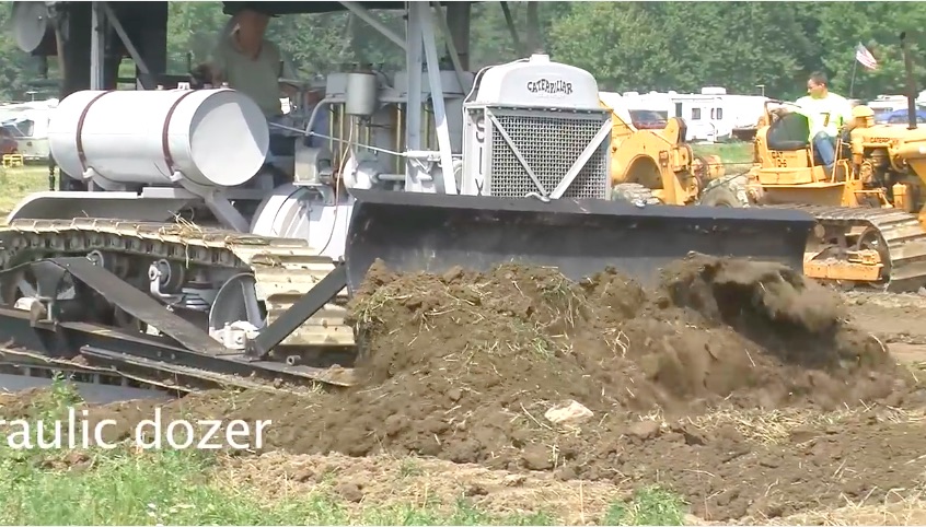 Adult Sandbox Video: Watch This Vintage Heavy Equipment Rearrange The Earth With Horsepower and Torque