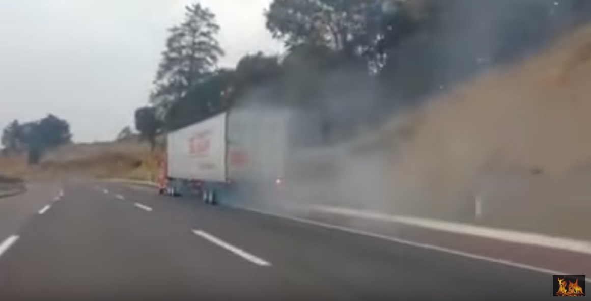 Runaway Truck! Watch This Trucker With Melted Brakes Get An Escort To The Runaway Truck Ramp!