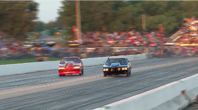 Hang On Sloopy! Watch These Two Small Tire No-Prep Racers Avoid Disaster Narrowly
