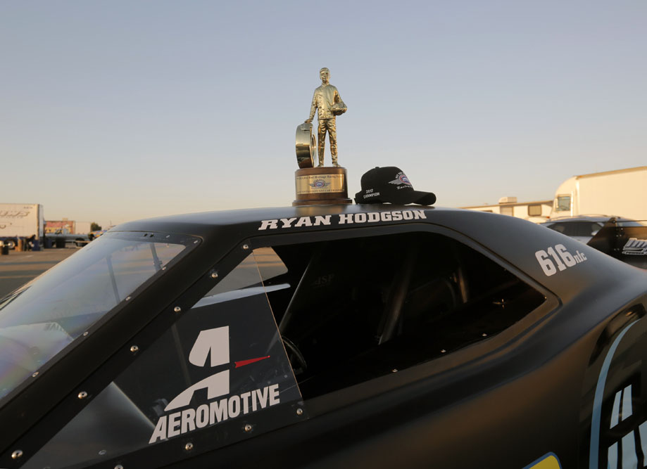 Aeromotive And Waterman Dominate NHRA California Hot Rod Reunion Nitro!