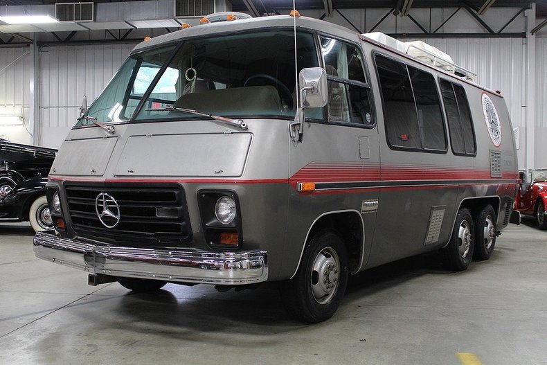 HOLY COW! The Nicest Unrestored 1977 GMC Motorhome Left On Earth Is For Sale – This Is Amazing