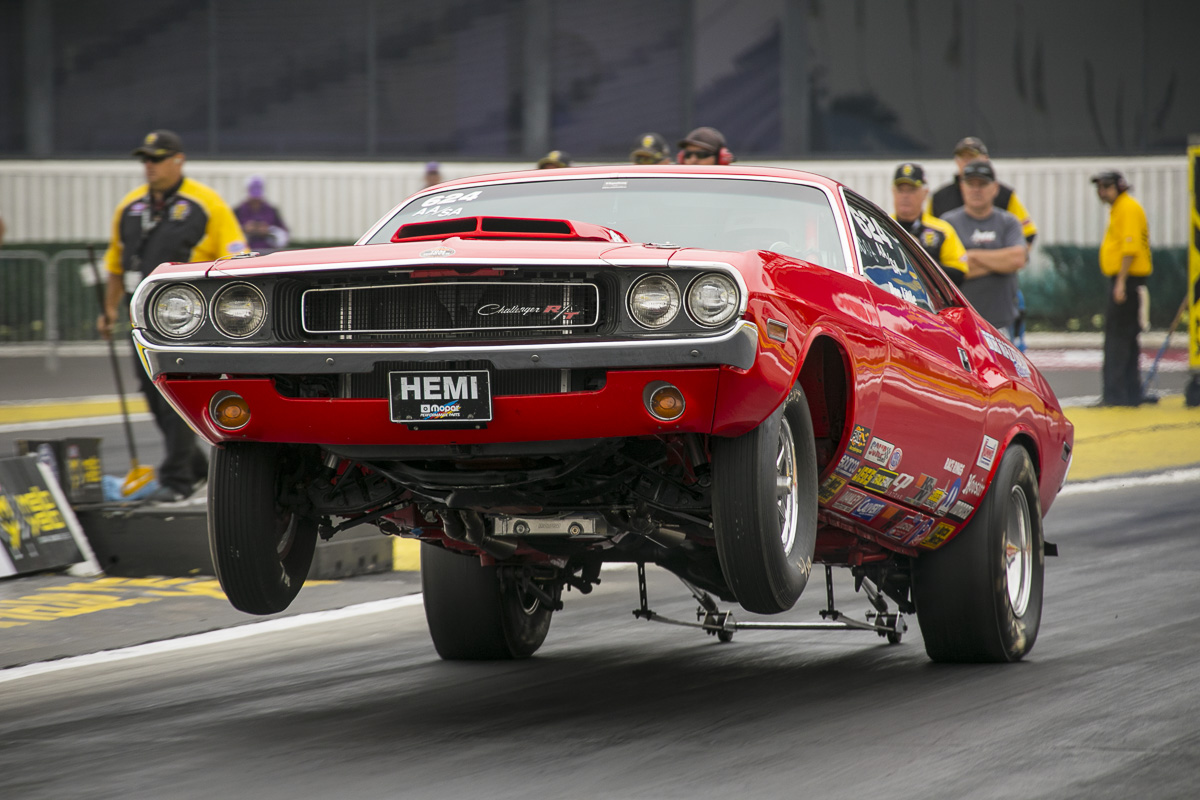 2017 NHRA World Finals Coverage: Hardcore Thursday Sportsman Action Photos!