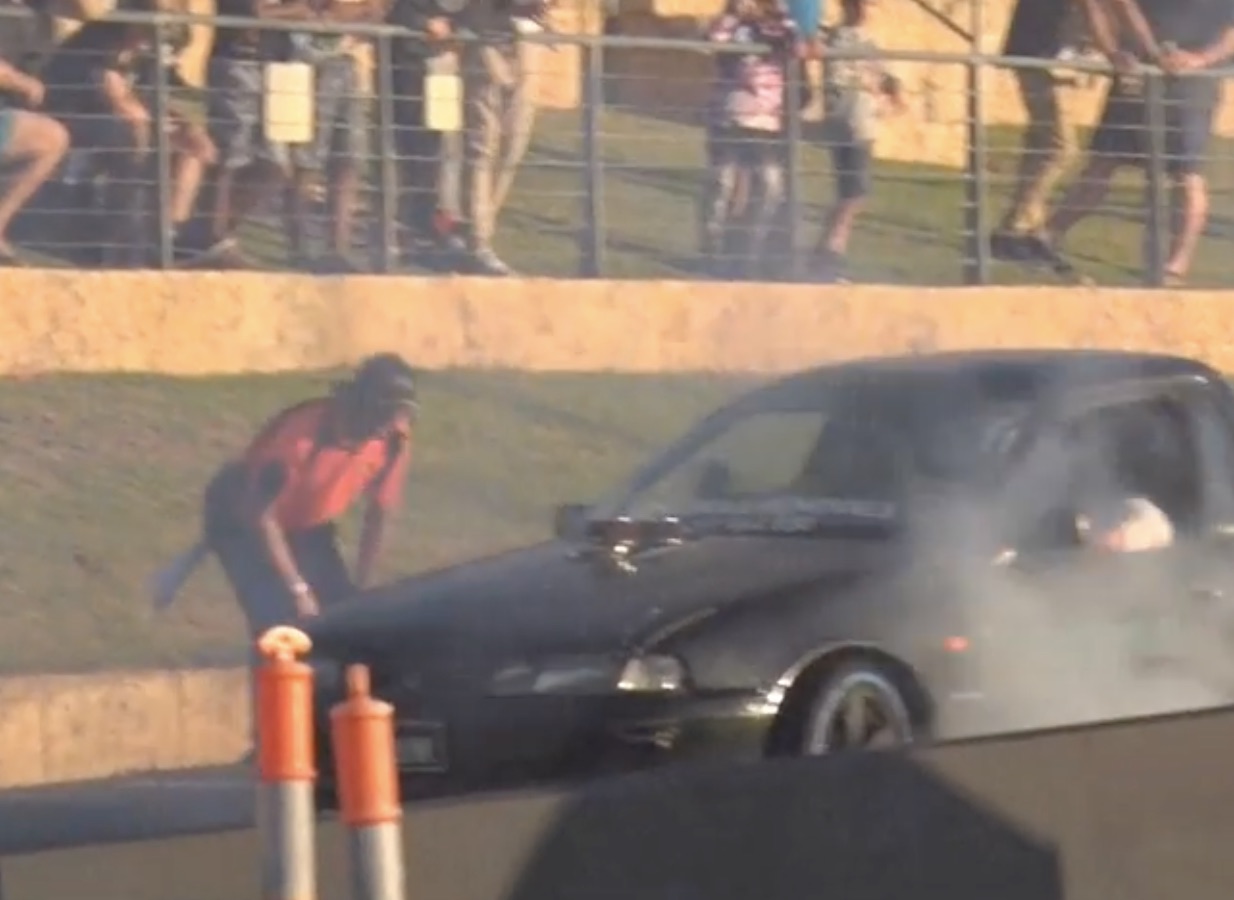 Burnout Fail: Kicking The Rods Out Of The Block Before You Reach The Skidpad!