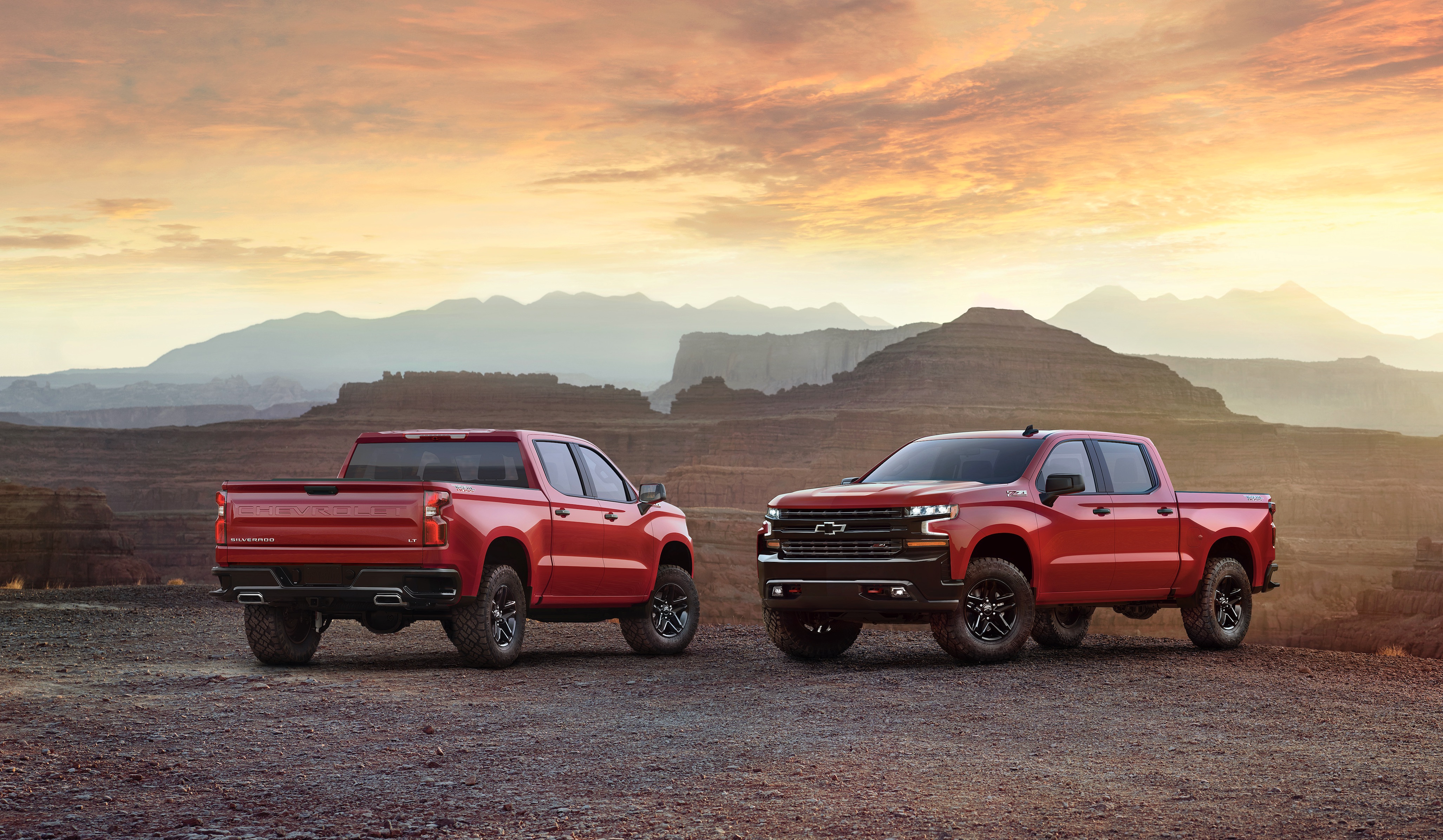 Unveiled: 2019 Chevrolet Silverado – GM Drops An Early Christmas Present