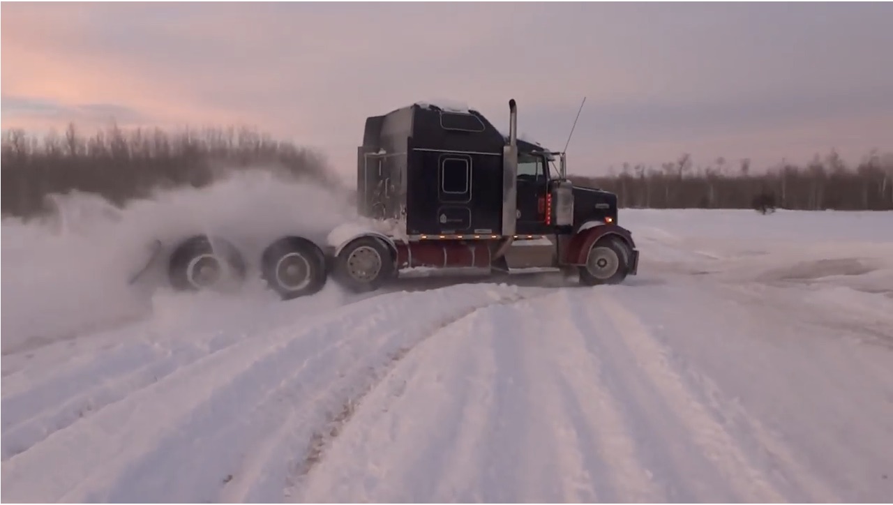 More Wintertime Fun: Semi-Truck Donuts In The Snow!