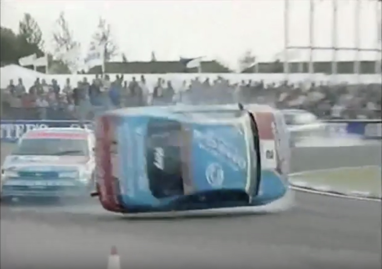 Classic YouTube: Will Hoy’s 1993 British Touring Car Wreck – Punted By His Own Teammate!