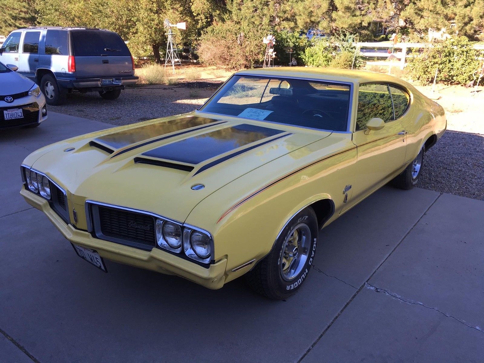 Searing Yellow…um…We Mean “Sebring Yellow”: This 1970 Oldsmobile Cutlass Rallye 350 Is A Neat Junior Supercar!