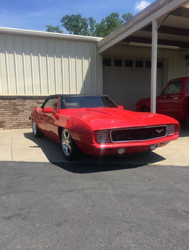 Is This 1969 Camaro Bodied 1999 Corvette Weird Or Cool? Or Both?