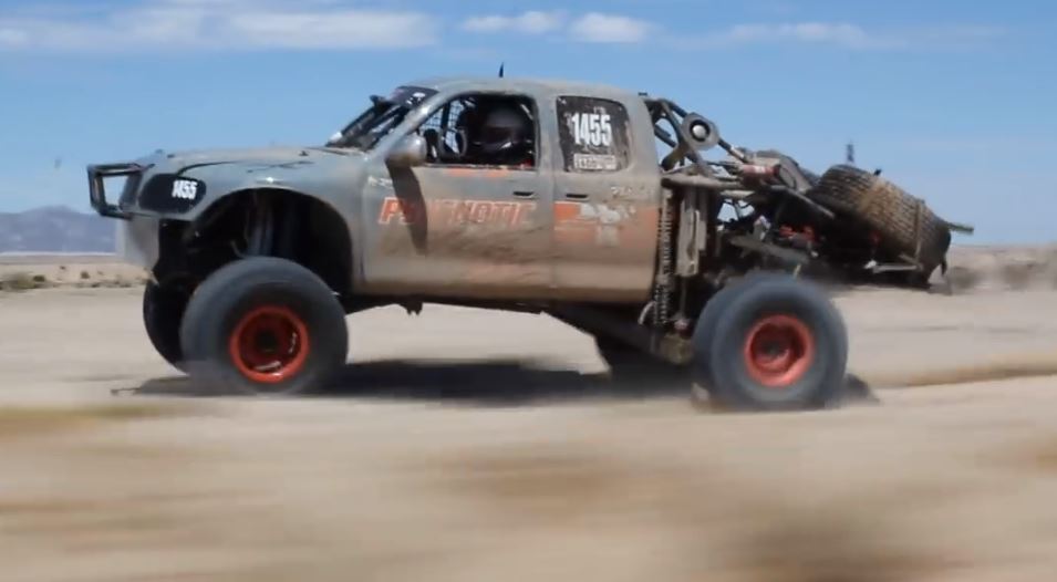 Desert Off-Road Testing Right Next To The Public Road In Plaster City!