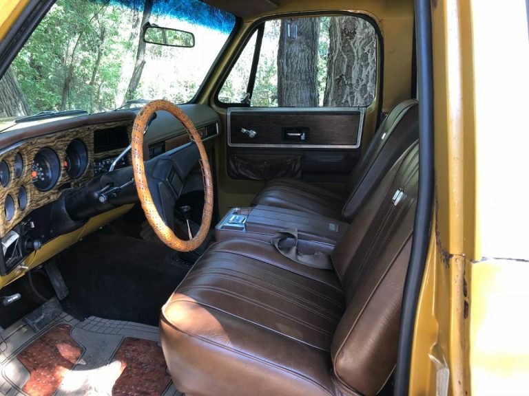 BangShift.com Wow, This Unmolested 1976 Chevrolet K5 Blazer Is Amazing