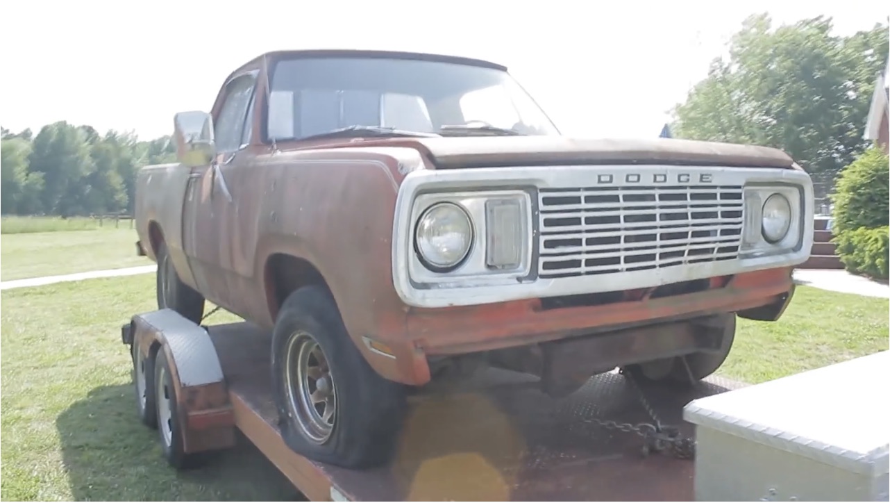 Another One Being Revived: This 1977 Dodge D100 Is Being Rescued After Sitting For Over Two Decades!